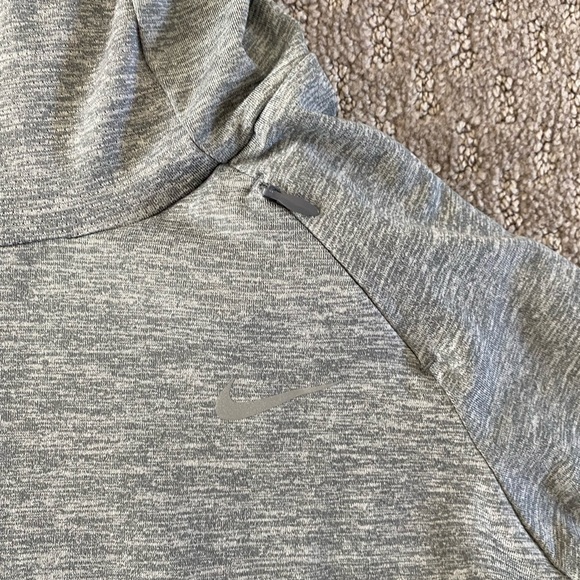 Women's Nike Dri-Fit Element Hoodie in Gray - Picture 6 of 11